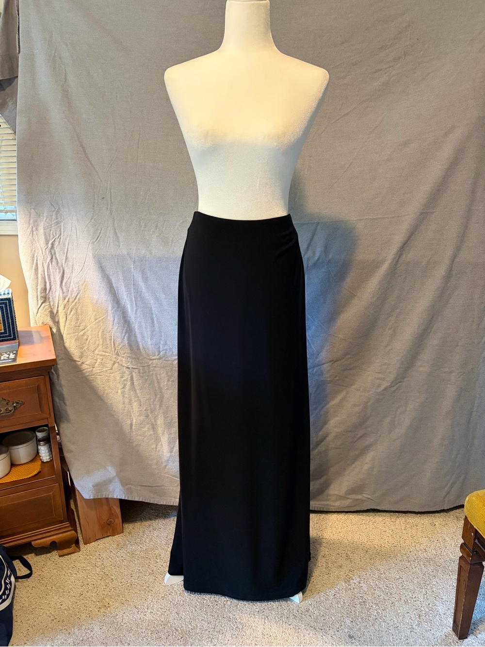 White House Black Market Black Maxi Skirt - Sleek Long Straight Silhouette
